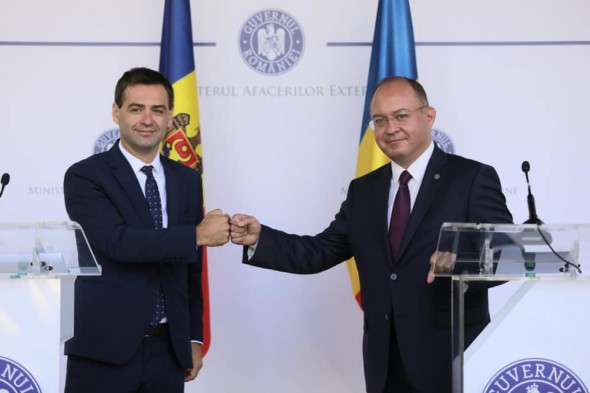 Întâlnirea Popescu – Aurescu la București: relația specială e și podul spre autostrada Unirii